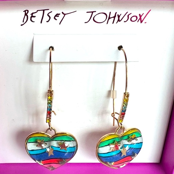 New Betsey Johnson ONE LOVE HEART HOOK EARRINGS RAINBOW MULTI - Picture 5 of 6